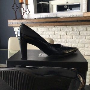 Patent leather shoes